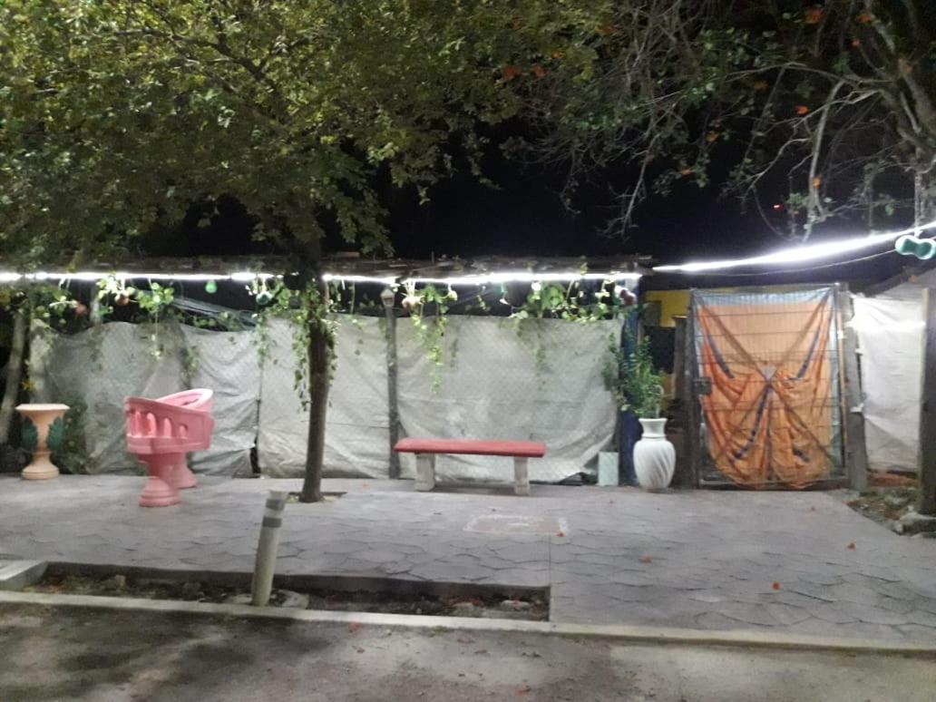 Hostal Y Camping Las G Бакалар Экстерьер фото