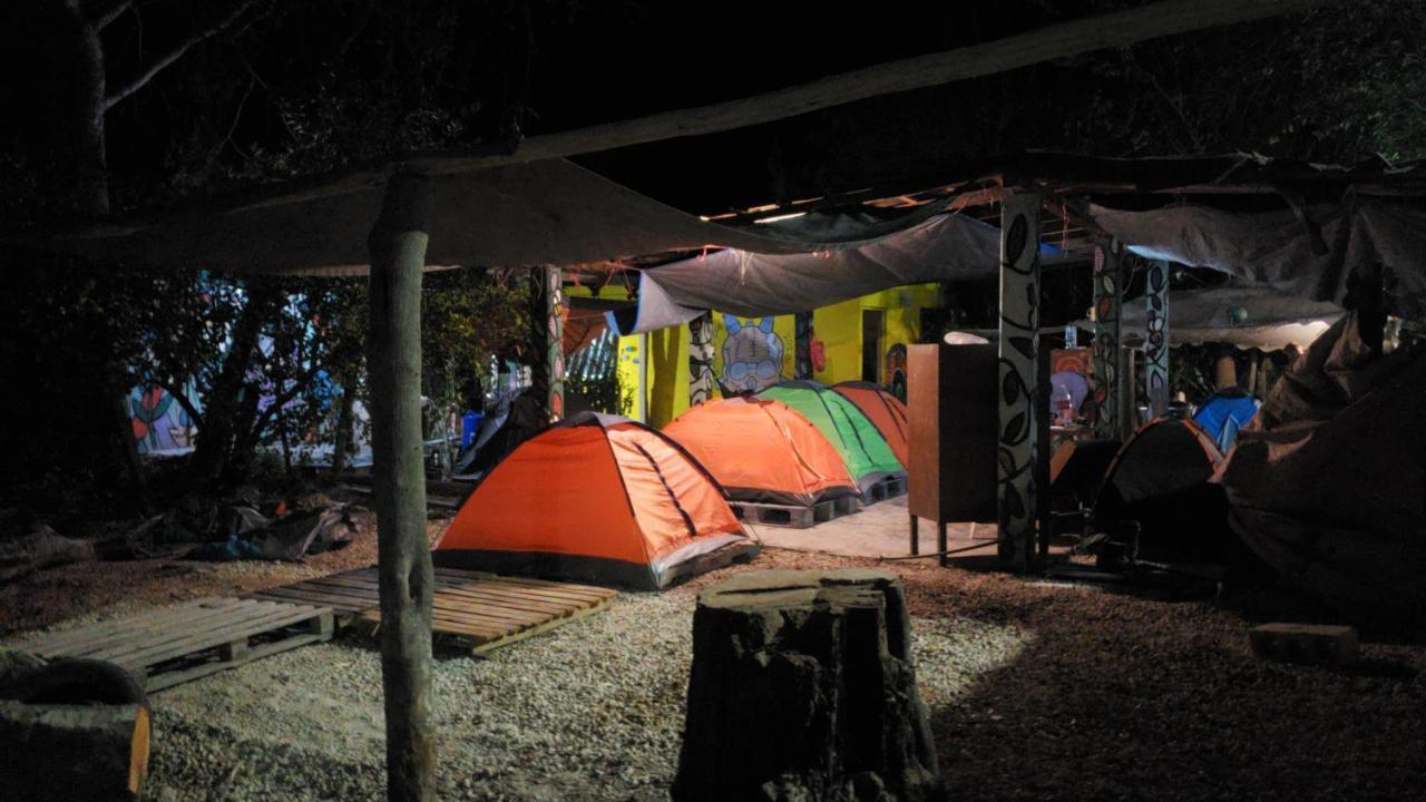 Hostal Y Camping Las G Бакалар Экстерьер фото